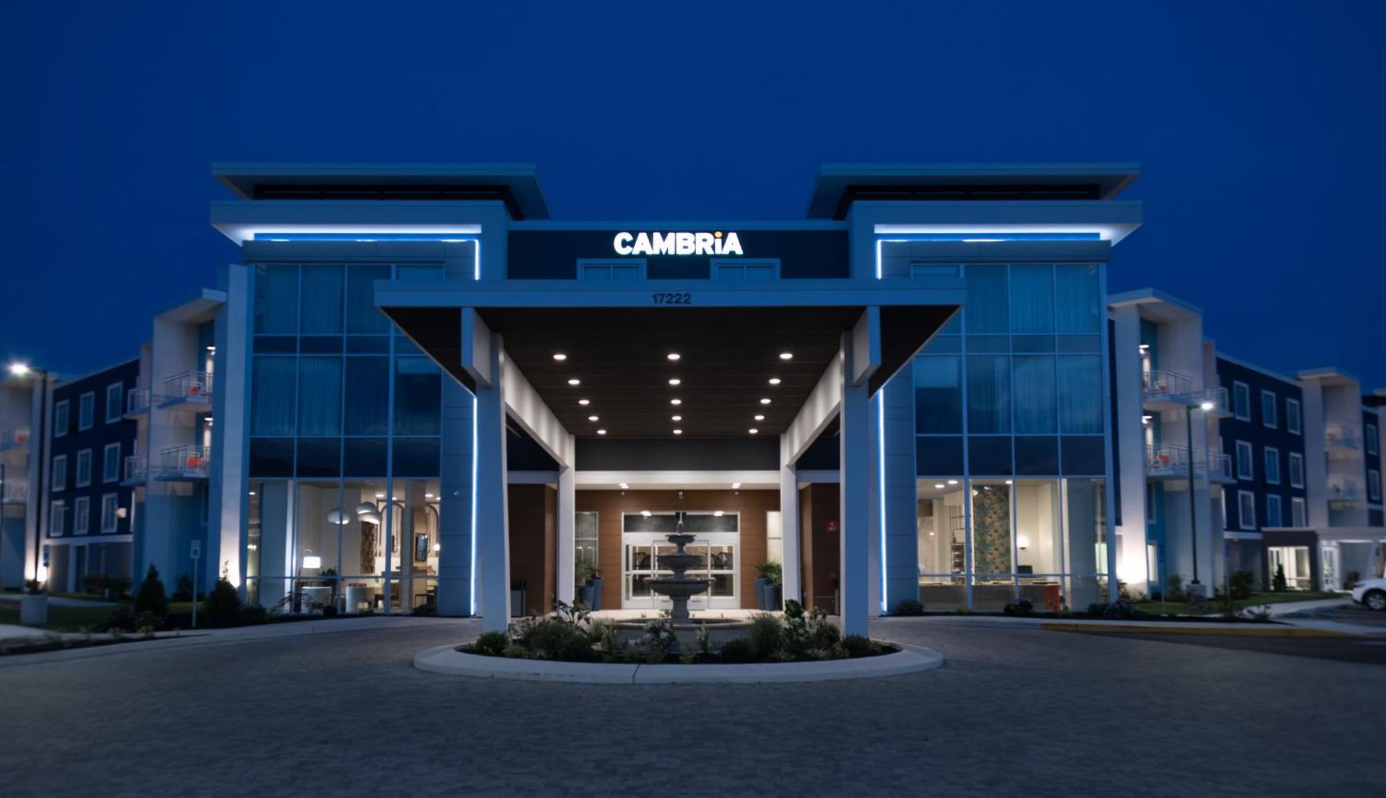 Cambria Hotel Рехобът Бийч Екстериор снимка